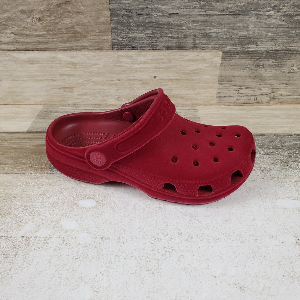 Crocs Classic Clog Unisex Kids Sz 1 J1 Comfort Beetroot Velvet Slip On Round Toe